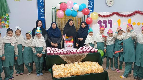 یادگیری عدد ۱۰۰۰ با خلاقیت و شادی در دبستان لطیفه