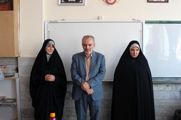جشن شکوفه‌ها، نوید بخش آغاز فصلی جدید از تحصیل