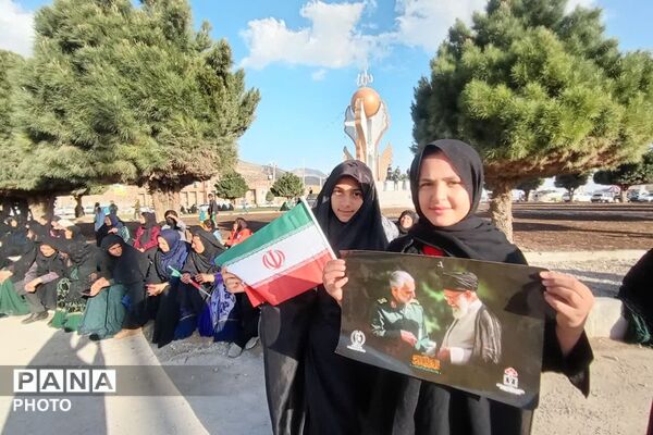اجتماع میثاق با امام شهید و بیعت با رهبر منتخب خبرگان ملت