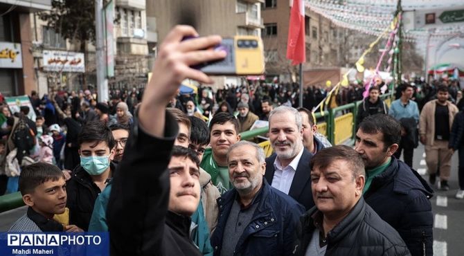 راهپیمایی شگفت انگیز، سلفی‌های نوجوانانه و کلی خاطره