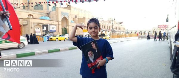 بغض گلوگیر ملت در آخرین دیدار با امام شهید