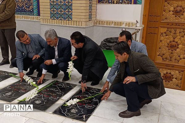 گلباران مزار شهدای معلم در بجنورد