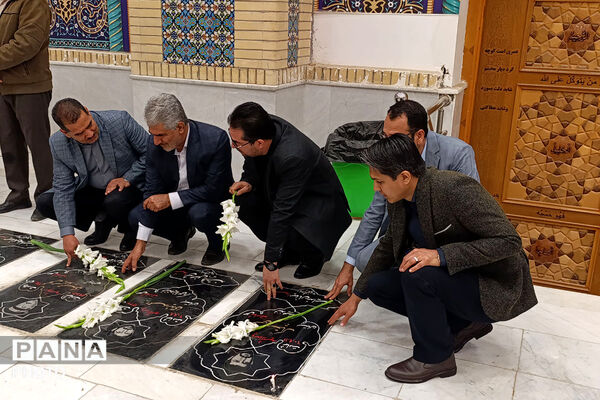 گلباران مزار شهدای معلم در بجنورد