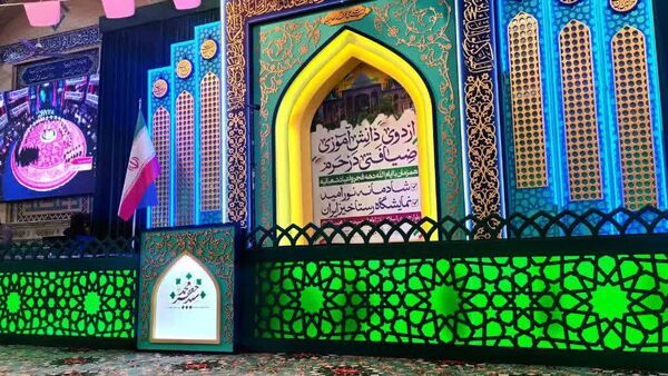 ضیافت همدلی و معنویت بسیجیان دبیرستان برازنده مقدم یک یزد