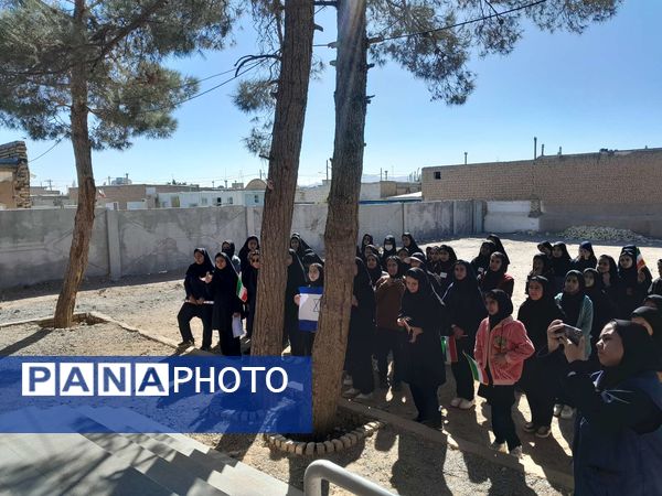 گرامیداشت سیزده آبان در دبیرستان مادرمهربان خلیل آباد