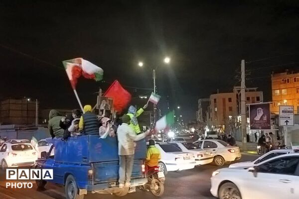 بیعت مردم غیور باقرشهر و کهریزک با سومین رهبر انقلاب اسلامی 