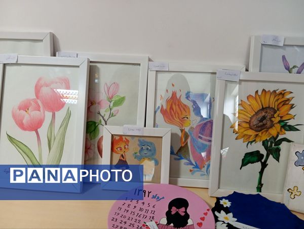 نمایشگاه محصولات دست ساز به مناسبت دهه فجر