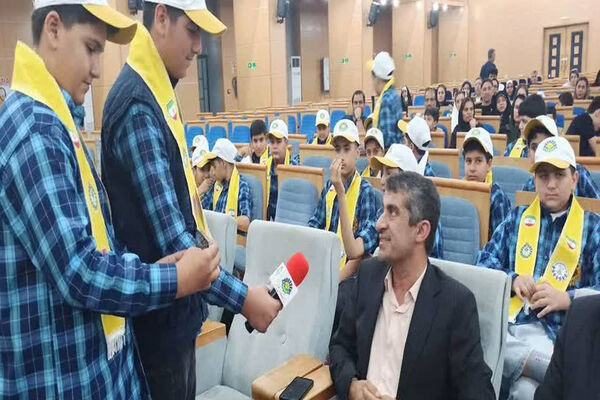 زنگ مقاومت در  دبیرستان غیر دولتی پسرانه پیشتازان (متوسطه اول) شهر جم