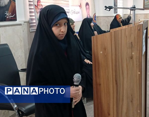 برنامه رویش آدینه با حضور دبستان دخترانه امام مهدی۲  در محمدشهر کرج