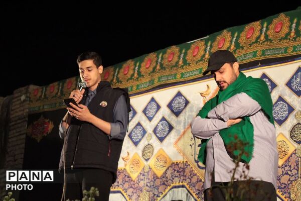 فعالیت غرفه‌های متنوع در موکب آستان مقدس چهل اختران قم