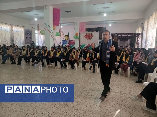 اختتامیه اردوی تمشک در شهرستان راز