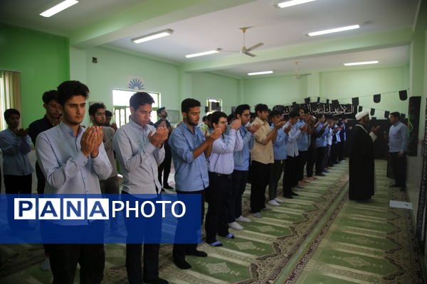 مراسم عزاداری ایام فاطمیه توسط دانش‌آموزان تنگستانی