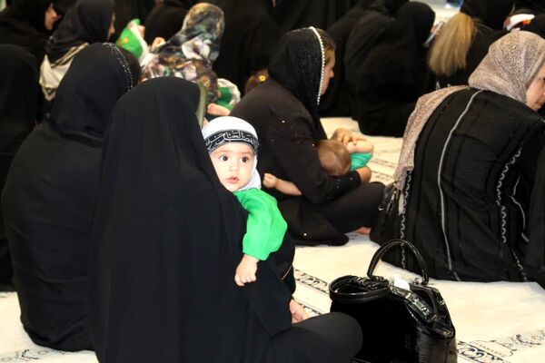 اجتماع بزرگ شیرخوارگان حسینی در حسینیه ثارالله یاسوج