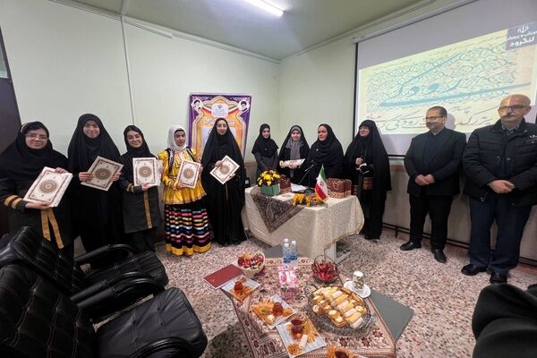 بزرگداشت بزرگان علم وادب، سبب رونق بخشی هویت ملی می‌شود 