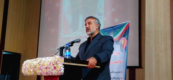 همایش توانمندسازی نومعلمان‌ ناحیه یک شهرستان بهارستان 