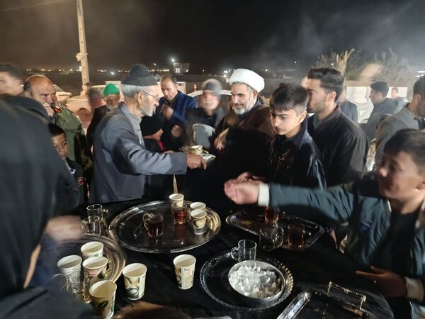 برپایی ایستگاه صلواتی در کاشمر