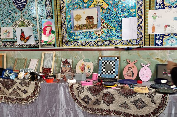 آغاز رویداد «هفته ماها» در دبیرستان خدیجه کبری (س) ناحیه ۴ اصفهان