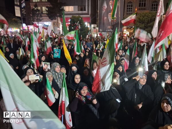 هفتاد و چهارمین شب عاشورایی مردم غیور نیشابور در بلوار فضل