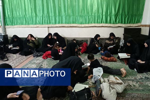 برگزاری مراسم شب قدر در حسینیه بیت الرباب قیامدشت ری 