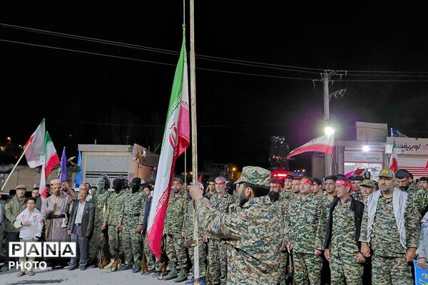 بانوان در خط مقدم حضور مردمی؛ گزارش تصویری رژه حماسی جان‌فدا
