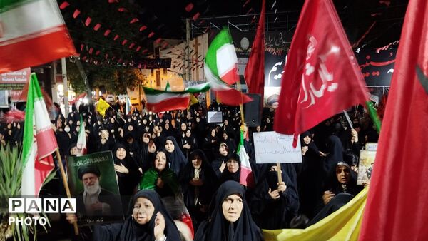  انتظار مردمانی پرشور، برای آخرین دیدار از قائد شهید امت