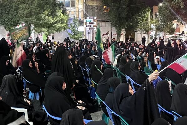 نودویکمین اجتماع بزرگ مردم شهرستان ابرکوه