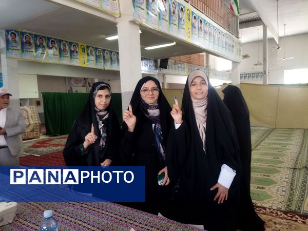 انتخابات چهاردهمین دوره ریاست‌جمهوری در شهر راز