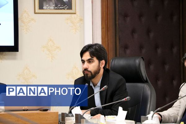 تبیین روایت انقلاب برای نسل نوجوان؛ صداوسیمای خراسان رضوی در خط مقدم رسانه‌ای دهه فجر