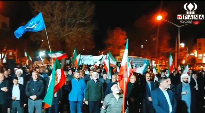 همصدایی مردم بیجار در پاسداشت میهن و خون شهدا