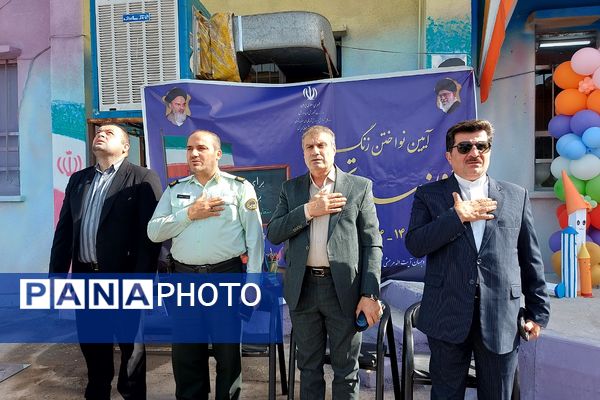 آغاز فصل نو آموزش با حضور شکوفه‌های کلای اولی در کهریزک 