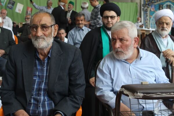 بزرگداشت مقام معلم در نماز جمعه گلوگاه 