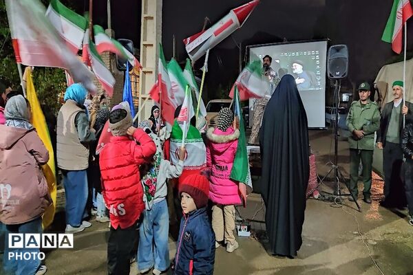 مقاومت در خیابان‌های شهر بار ادامه دارد