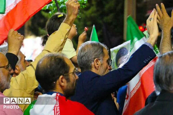 صدمین راهپیمایی مردم فاز یک اندیشه