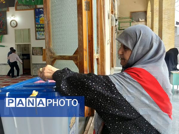 انتخابات ریاست جمهوری در گلوگاه 