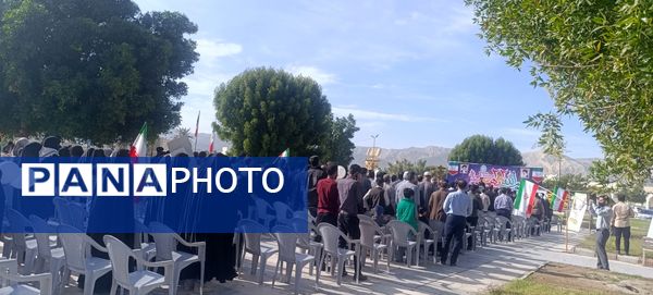 راهپیمایی دشمن‌شکن ۲۲ بهمن در بستک؛ نماد وحدت و همدلی مردم