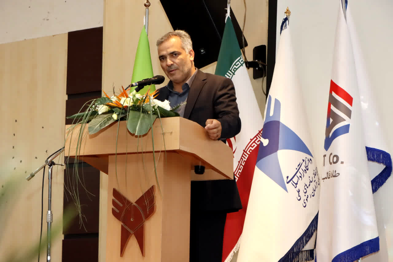 برنامه ملی مدیریت سرمایه انسانی، راهبرد تحول دانشگاه آزاد خراسان رضوی است