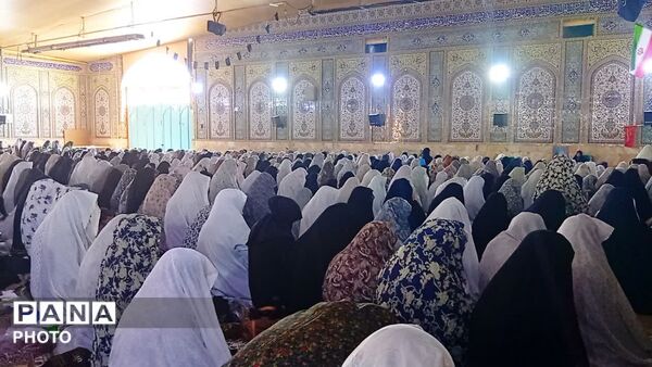 نماز جمعه عبادی و سیاسی در مصلی یاسوج