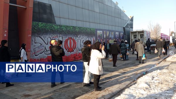 برپایی نمایشگاه سوغات و هدیه در اراک