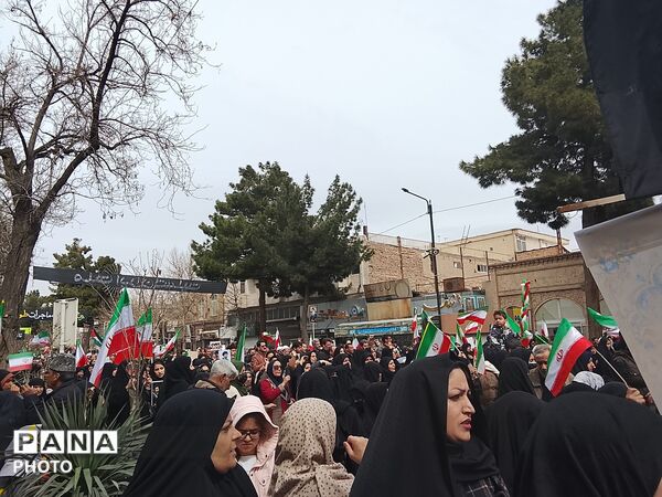  راهپیمایی روز قدس باحضور پرشور مردم نیشابور