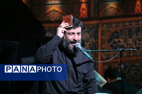 مراسم پرفیض سومین شب احیای لیالی‌القدر در آستان مقدس امام زاده طاهر کرج