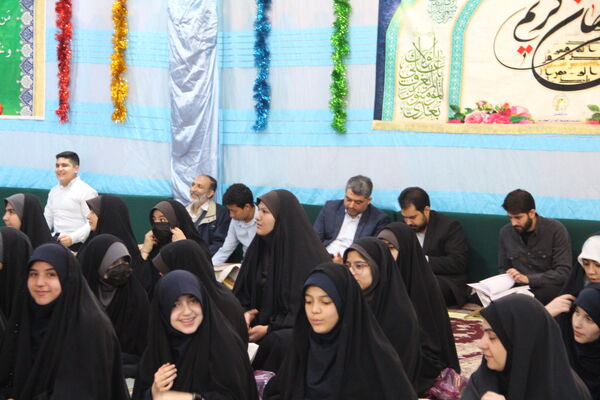 برگزاری بزرگترین محفل انس با قرآن دانش آموزی در ناحیه یک شهرری
