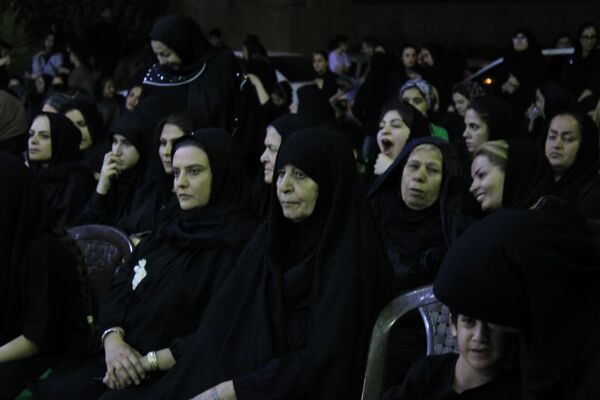 مراسم عزاداری و تعزیه خوانی شب هشتم محرم در گچساران 