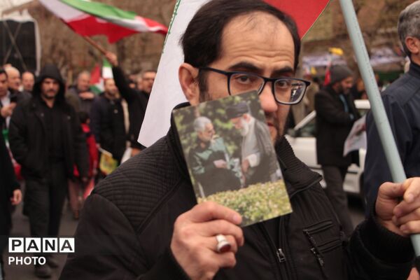 حضور حداکثری مردم و فرهنگیان اسلامشهر در راهپیمایی روز جهانی قدس 