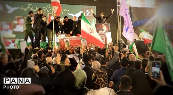 دریادلان ناو دنا در آسمان جاودانه شدند
