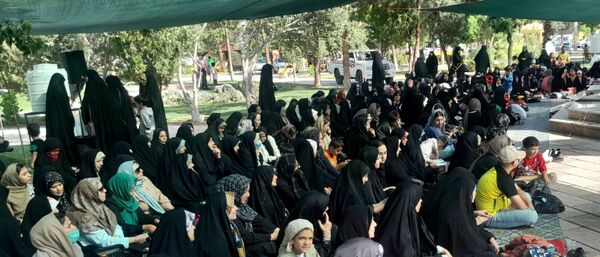  مراسم ختم دعای عرفه کنار مزار شهدای گمنام نسیم شهر 