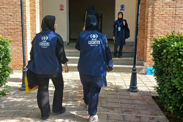 از دریچه روایت مدرسه به تاریخ ایران