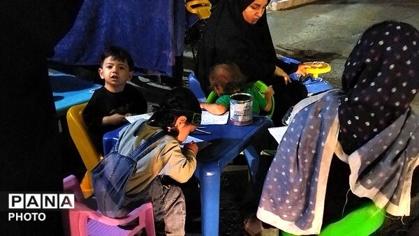 موکب جبهه فرهنگیان نیشابور در چهارمین شب ماه محرم ۱۴۰۵
