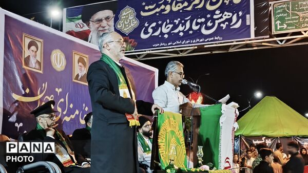 ویژه برنامه دهه کرامت و استقبال از خادمین و پرچم آستان مبارک حضرت علی بن موسی الرضا(ع) در شهرستان رودبارجنوب