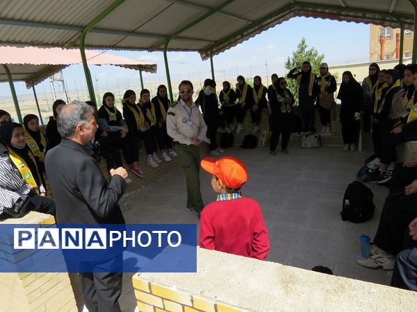 اردوی تمشک دختران بجنورد در اردوگاه شهید چمران 