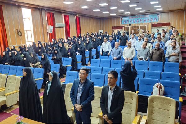 نشست معاونان آموزشی مدارس شهرستان‌های استان تهران به میزبانی قرچک 